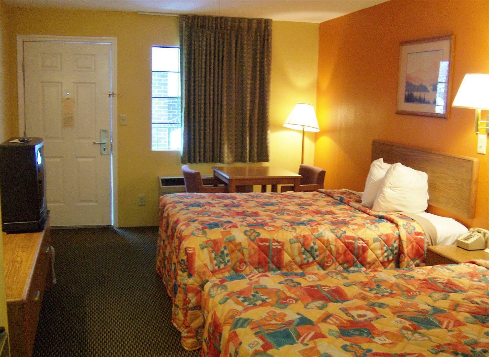 Days Inn Guntersville Bagian luar foto